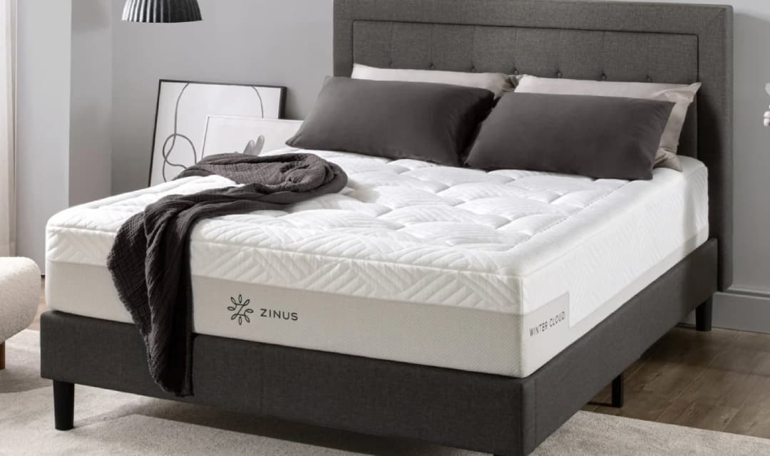 Zinus Mattress Review: The Fiberglass Question, Answered Properly