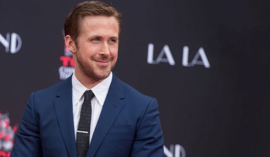 Ryan Gosling Wearing Tie Bar